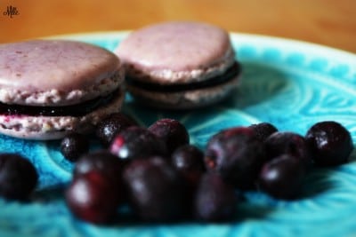 Blaubeer-Macaron