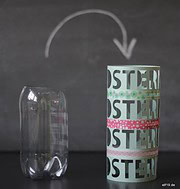 Vase aus Papierresten