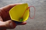 Kleine Nachmittagsfalterei oder wie man an trüben Tagen ein Origami Fangspiel faltet