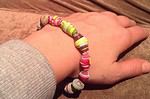 Upcycling: Armband aus Karton
