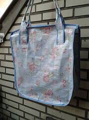 Recycling Shopper aus Knallfolie