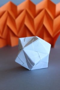 DIY – ORIGAMI BALL SONOBE STYLE