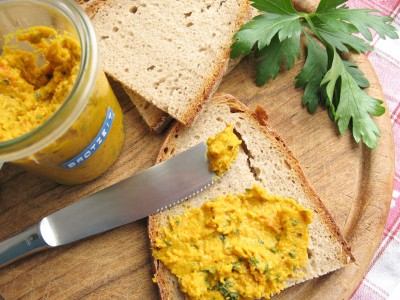 Rezept: pikanter Brotaufstrich