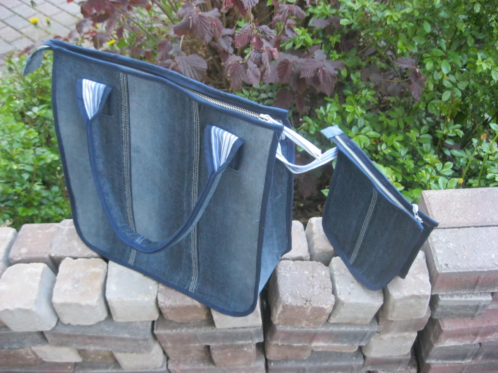 Tote bag aus Kinderjeans und Bettbezug