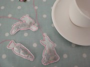 Osterbastelei: Hop hop, in die Tasse
