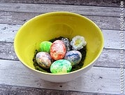 Ostereier marmorieren mit Rasierschaum