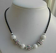 Kette mit Pandorastil Perlen