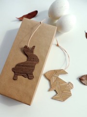 Origami meets Tangram