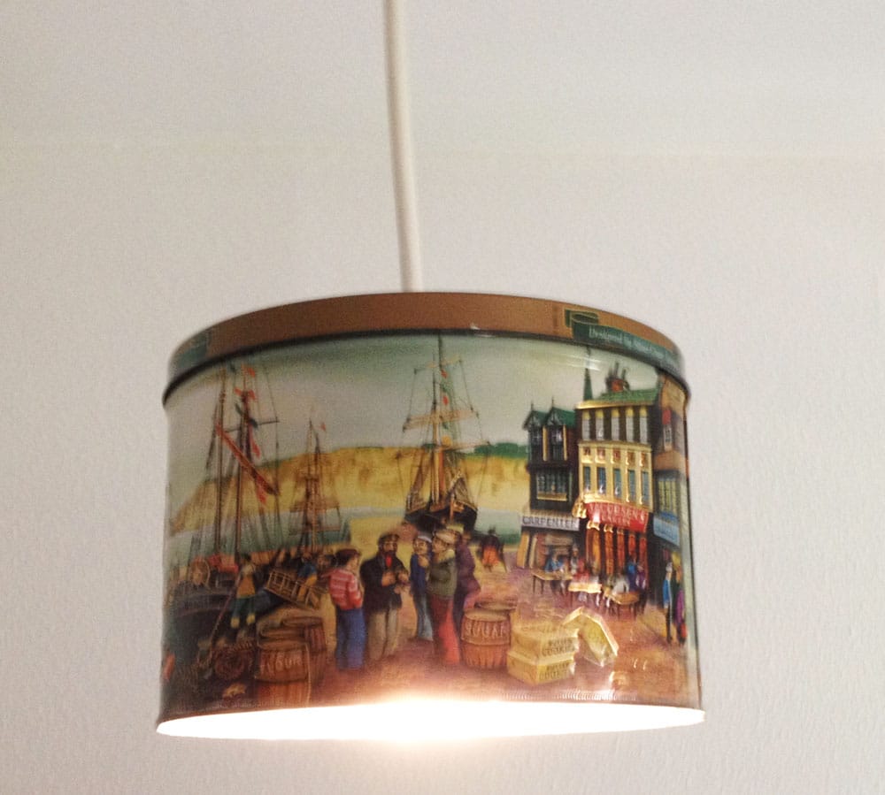 Alte Schachtel in neuem Licht.