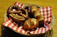 Laugengebäck für die Kinderküche (aus Salzteig)