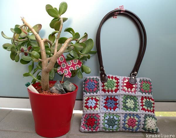 Häkeltasche aus Granny Squares