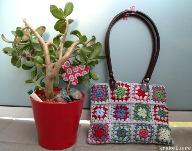 Häkeltasche aus Granny Squares