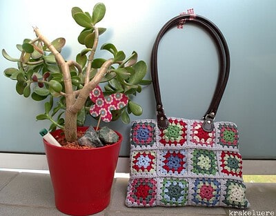 Häkeltasche aus Granny Squares