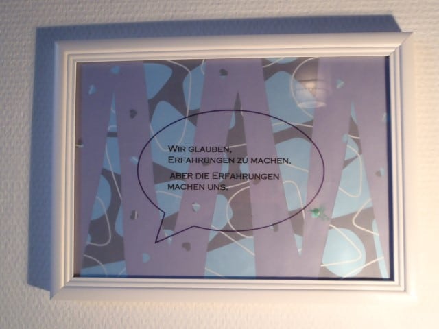 Wanddeko: bunte Bilder mit schönem Spruch
