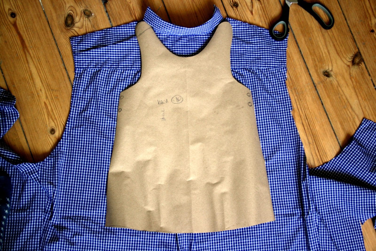 Sommerkleid und Wenderock aus Männerhemd