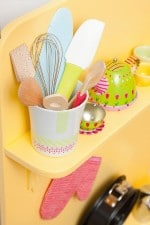 Möbelupcycling! Aus Omas Nachtschrank wird Lillys Kinderküche