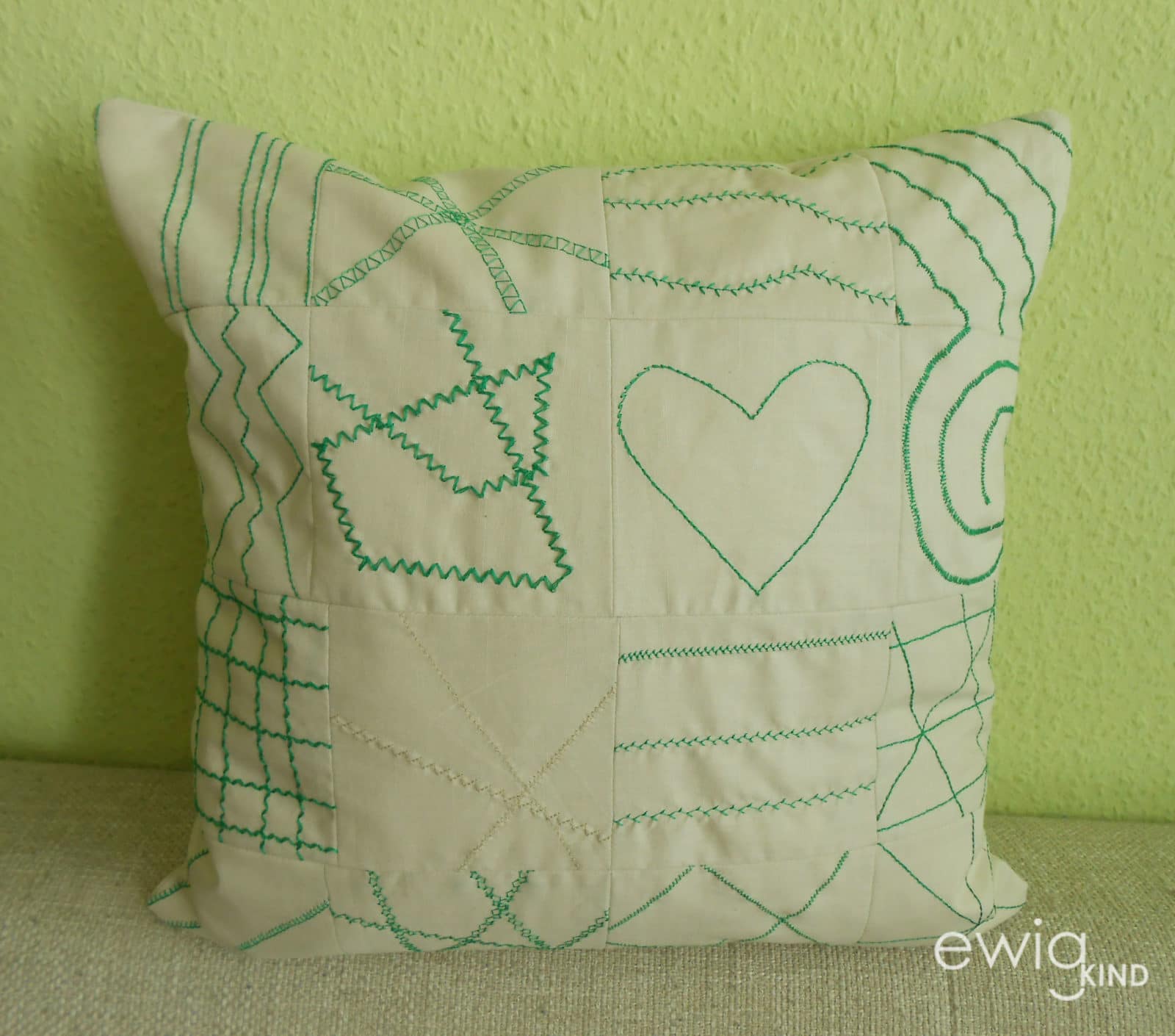 Patchwork-Kissen light