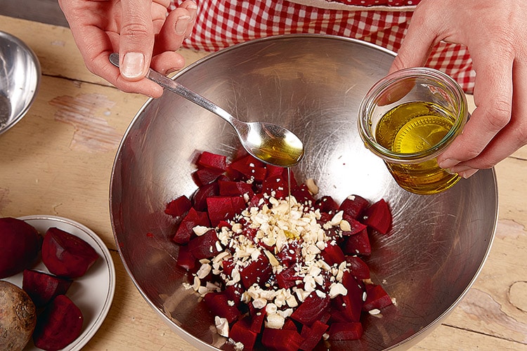 Rote-Beete-Pesto mit Cashewkernen - HANDMADE Kultur