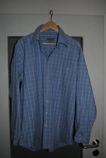 Kinderoutfit aus „ausgedienten Herrenhemden“