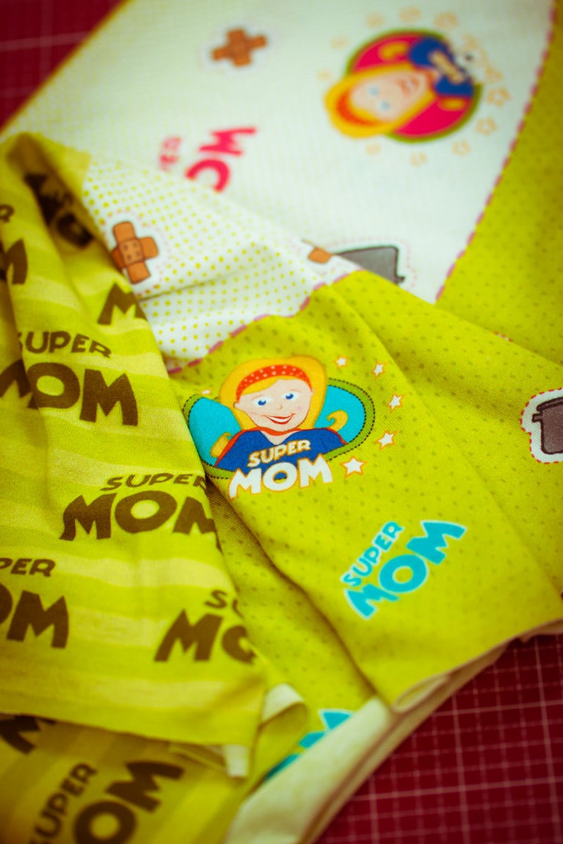 Super-Mom-Loopschal
