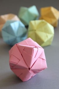 DIY – Origami Ball Sonobe Style in Pastell