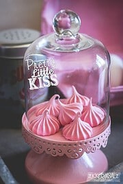 Little Pretty Kiss