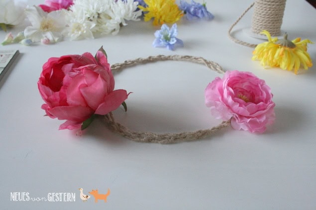 DIY Blumenkranz für Festivals