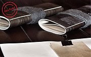 Notizbücher im Holz-Look …
