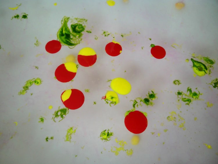 Farbentaumel Papier marmorieren
