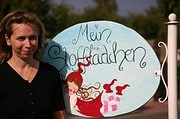 Kreatives Stoffgeschäft mit handgemachten Stoffen und Nähzubehör, ideal für DIY-Projekte und individuelle Textilkreationen bei Handmade Kultur.