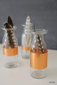 Mini-DIY: Glasflaschen und ein bisschen Kupfer