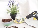 Die schwebende Tasse