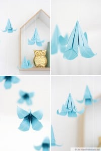 Mobile aus Origami-Blüten