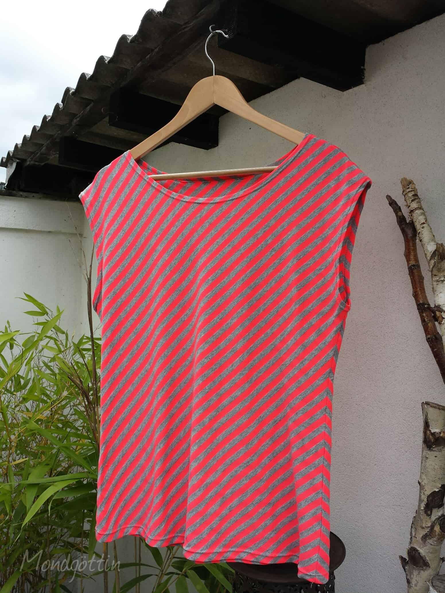 Shirt —diagonal gestreift