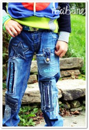 Jeanshose mit Loch – Freestyle flicken