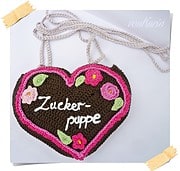 Gehäkelte Lebkuchenherz-Tasche für’s Dirndl