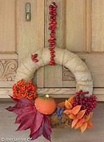 Farbenfroher Herbstkranz