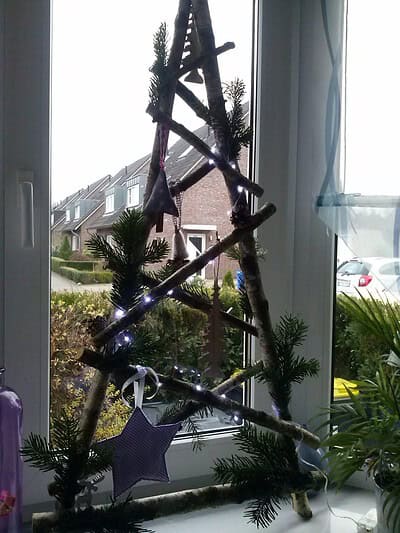 Origineller Weihnachtsfensterschmuck