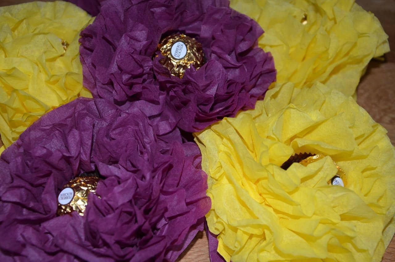 DIY – Dekoblumen für Geschenke