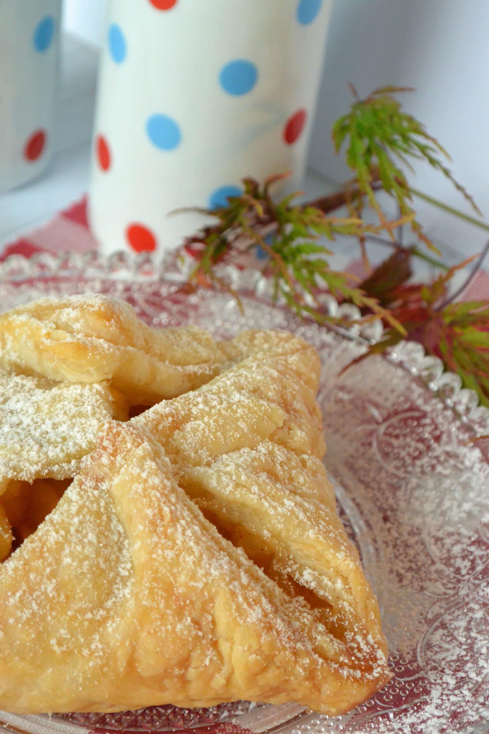 Süße Apfeltaschen mit Zimt & Zucker