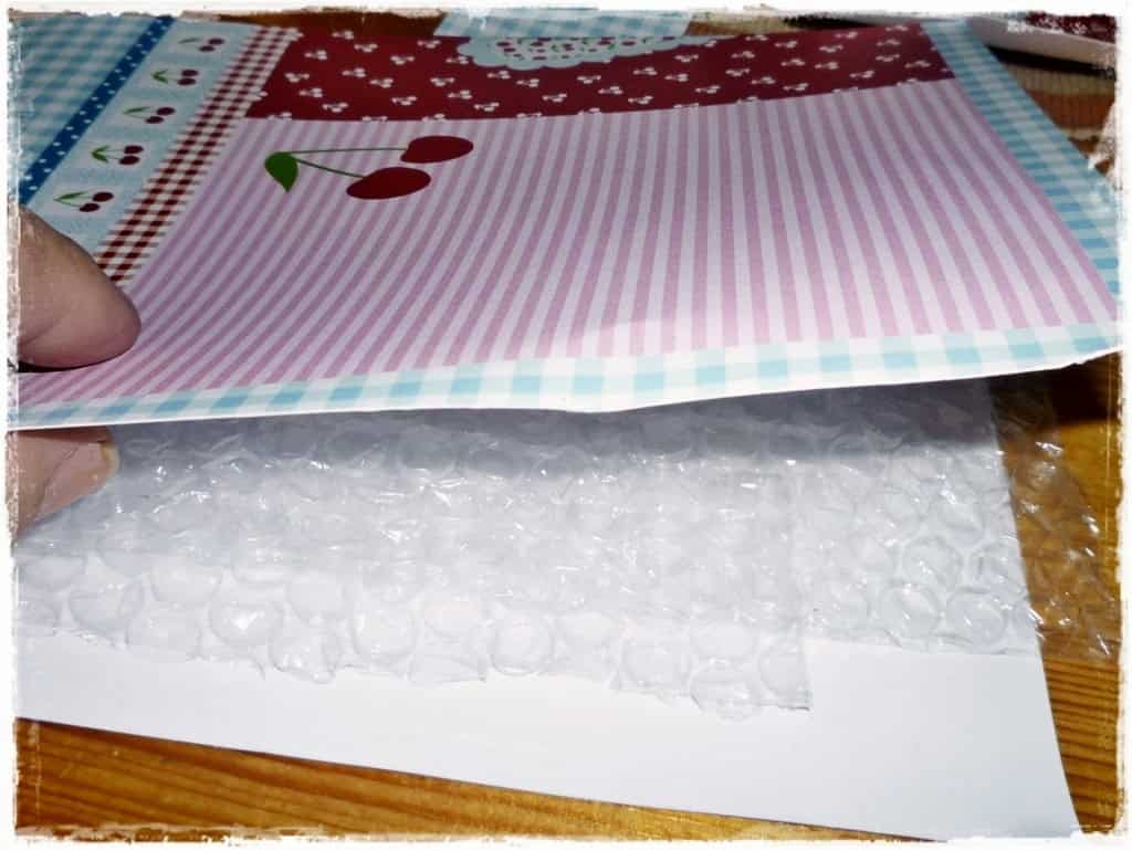 Versandtaschen aus hübschem Papier