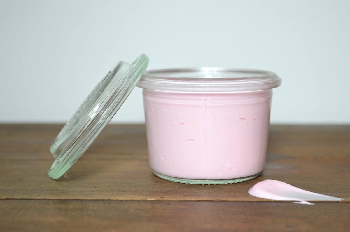 DIY-Körpercreme mit Lavendelduft