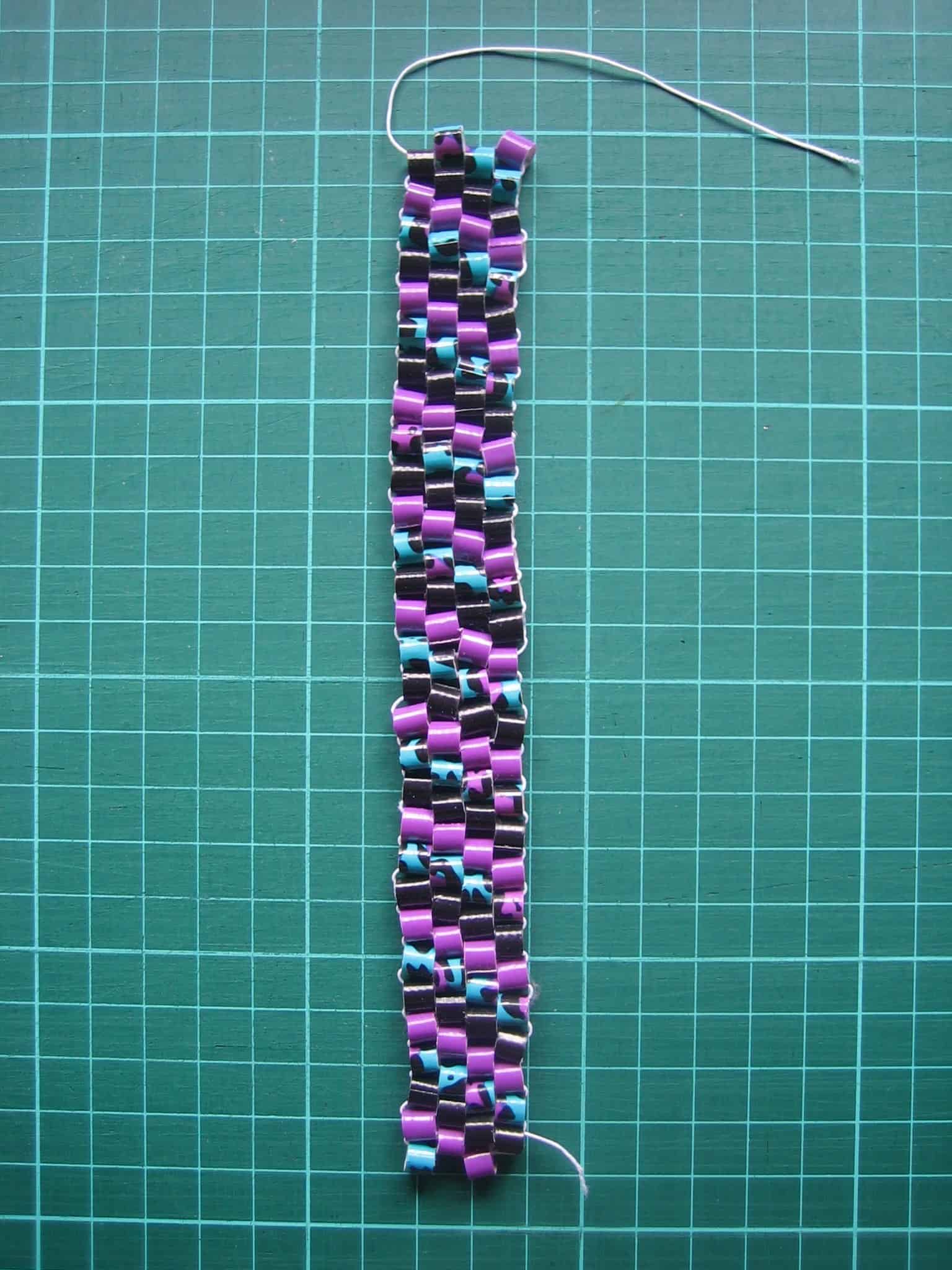 Armband aus Duck Tape