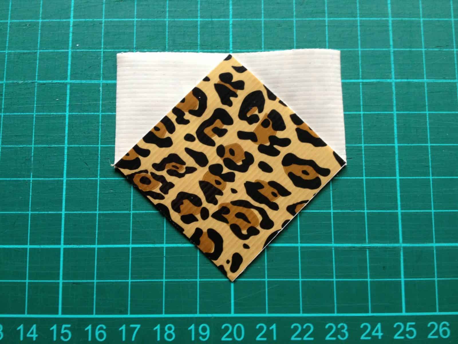 Lesezeichen aus Duck Tape
