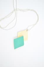 Geometrische Kette aus Balsaholz