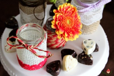 Vintage Kerzenlichter und Mini-Vase