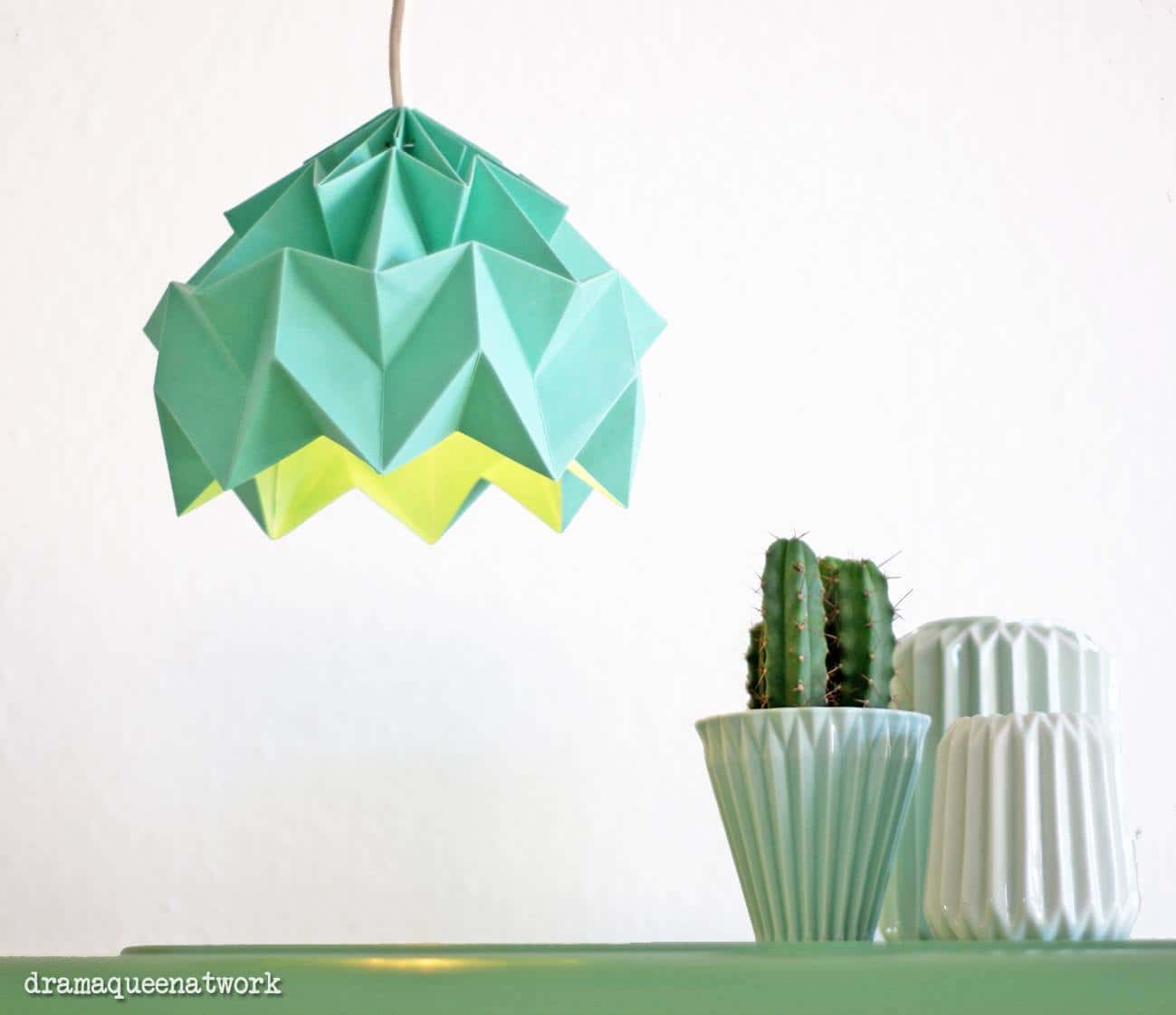 Plissee- Lampe