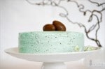 Österliche Vanillecreme-Nougat-Torte