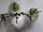 „Eiervase“ aus Pappmaché