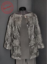 Transparente bestickte Regenjacke
